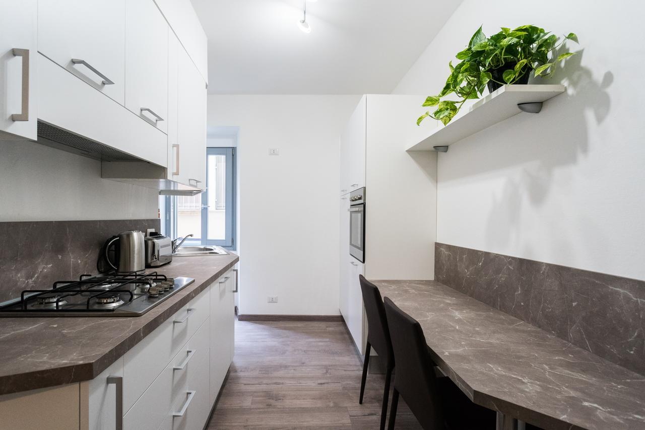 Central & Modern Apartment By Rent All Como Eksteriør bilde